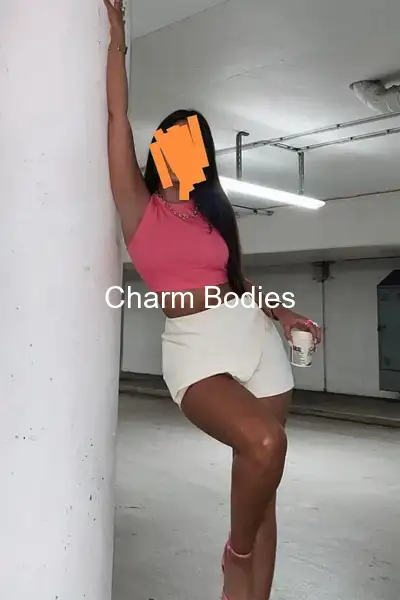 Shadenz - Escort Girl Pau