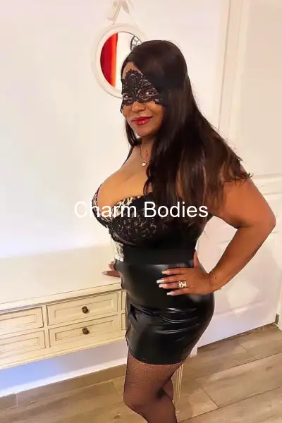 Sarah belle femme mature - 7