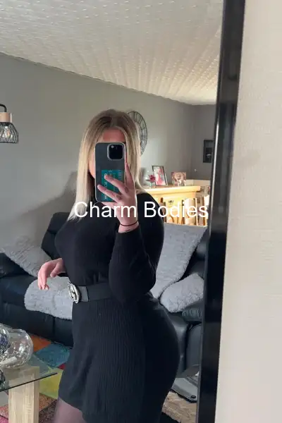 Chantal - Escort Girl Paris