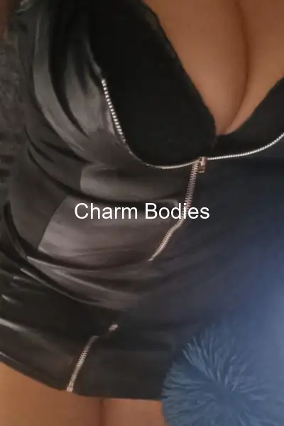 MASSEUSE SENSUELLE EROTIQUE - 8