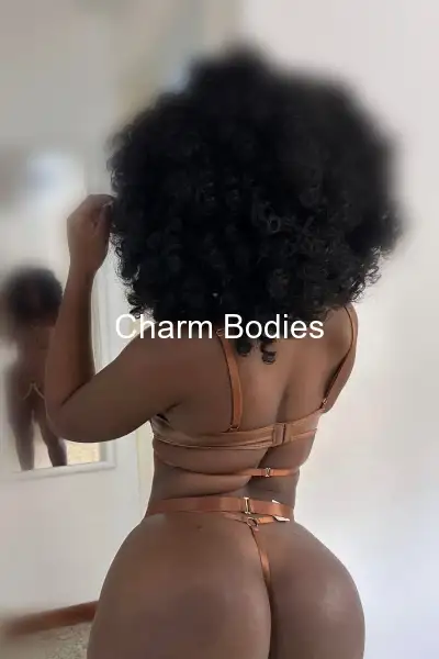 Jolie africaine - 25