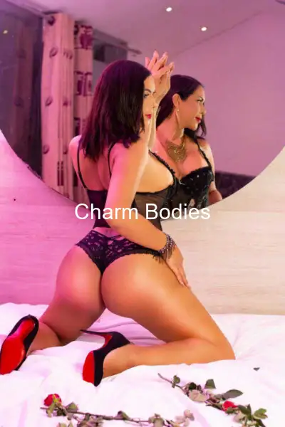 Helena - Escort Mädchen Pantin