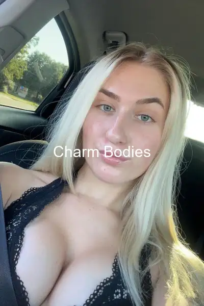 Belvie - Escort Mädchen Cannes