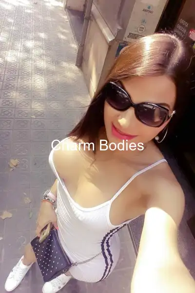 Saana - Escorte Girl Chambéry