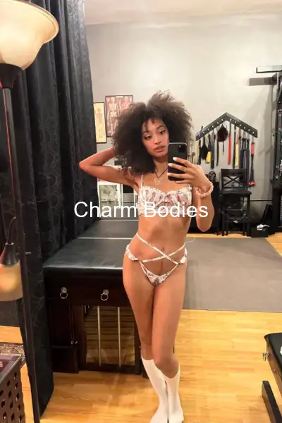 Bernabid - Escort Girl Pantin