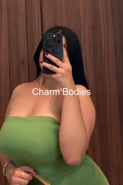 ZAHO 75000 - Escort Mädchen 17éme Arrondissement des Batignolles Monceaux