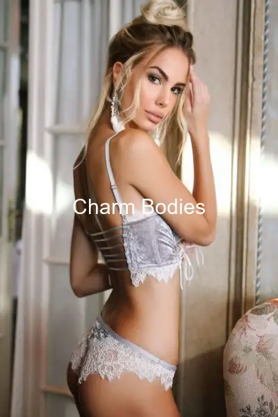 Molly - Escort Girl 9éme Arrondissement de Opéra