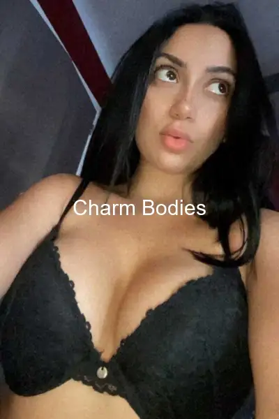 Karina - Escort Mädchen Paris