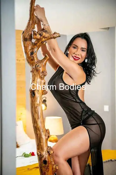 Milla Exotica - Escort Mädchen Menton