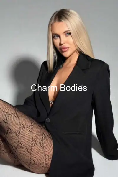 Lilia - Escort Mädchen Paris