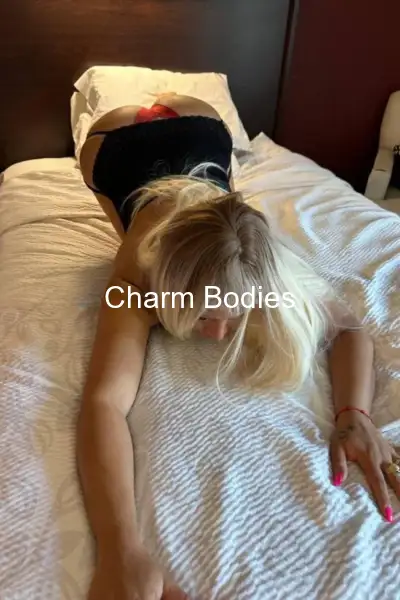 Belle Blond Mature Linda - Escort Girl Chaumont