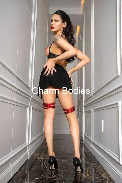 LILY FERRARI 24CM - Escorte Trans Paris