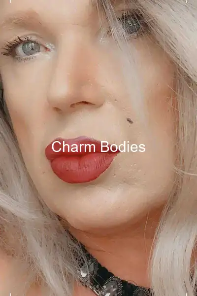 KatiaTravestieDeParis - 13