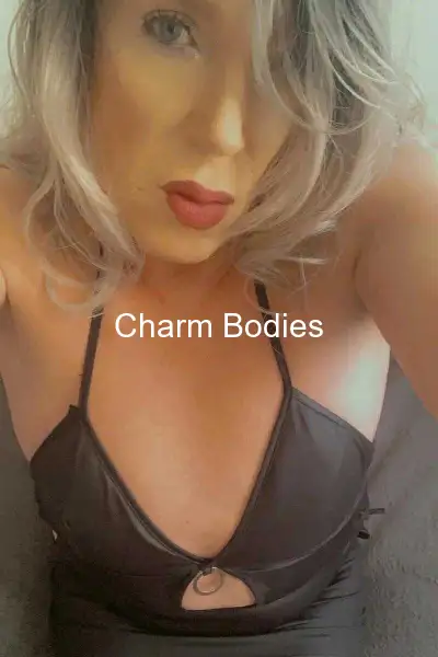 KatiaTravestieDeParis - 8