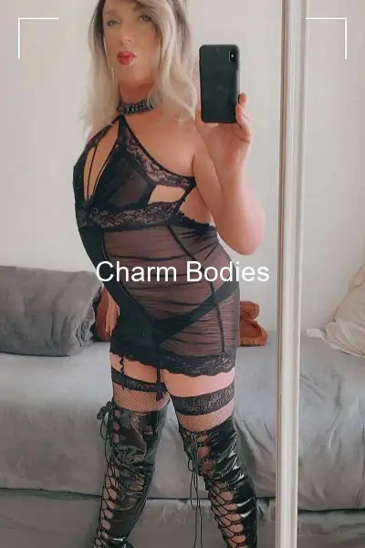 KatiaTravestieDeParis - 4