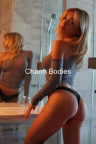 Anna D - Escort Girl 18éme Arrondissement de la Butte Montmartre