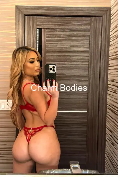 Lunamhotly - Escort Mädchen Roissy en France