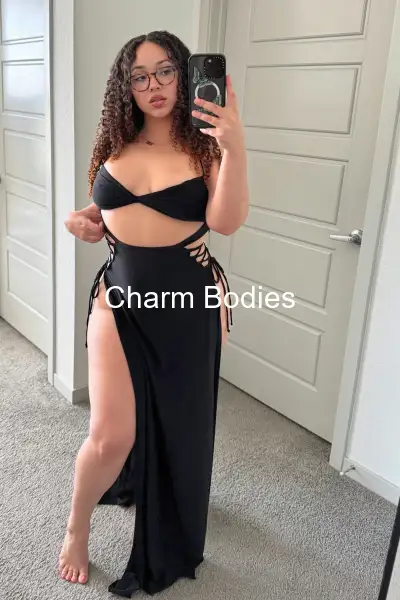 Melani - Escort Mädchen Strasbourg