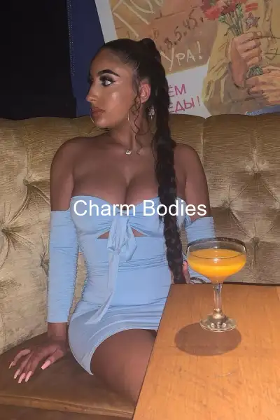 Lesly - Escort Girl Lyon