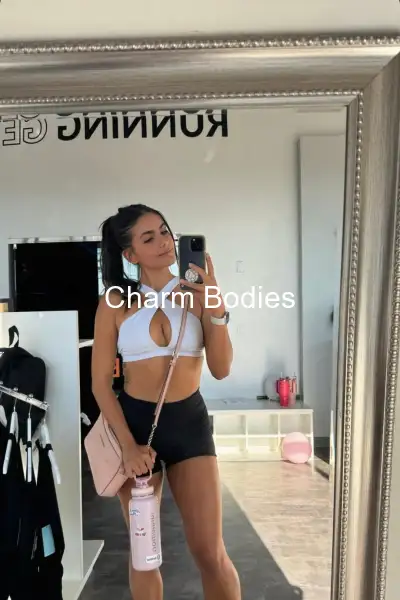 Lucia - Escort Girl Bourges