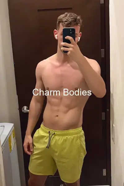 Emmanuel - Escort Male Chambéry