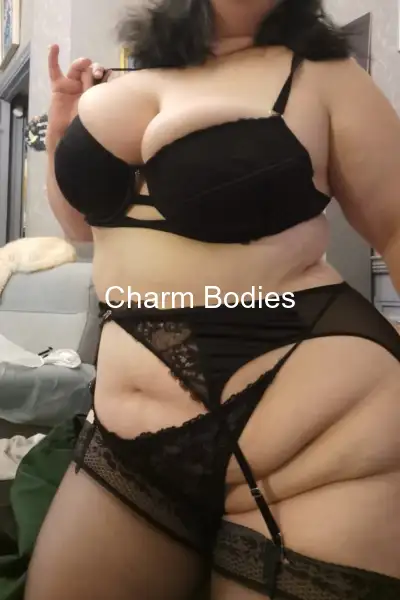 Hecate - Escort Mädchen Paris