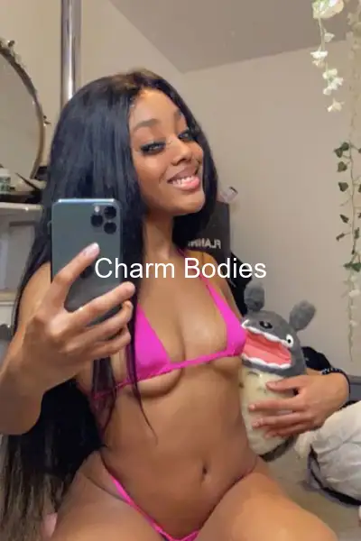 Lucia - Escort Mädchen Besançon