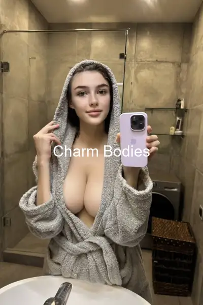 Canilla - Escort Mädchen Courbevoie