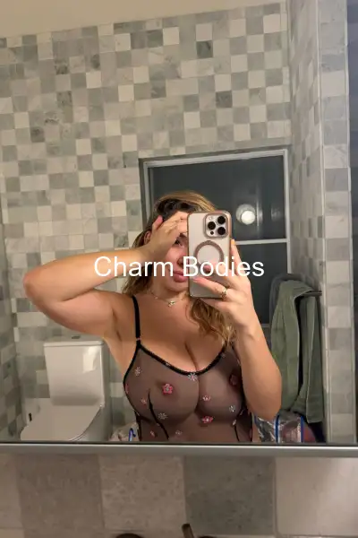 Estella - Escort Girl Quimper