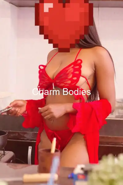 Tyra - Escorte Girl Lyon