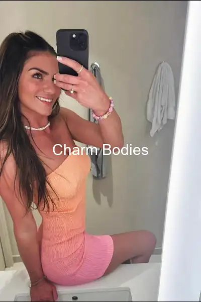 JeanneAnne 88 - Escorte Girl 8éme Arrondissement de Élysée