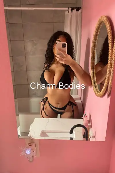 Leila - Escort Girl Aix en Provence