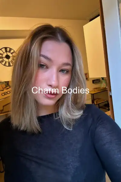 Lovelyne - Escort Mädchen Annemasse