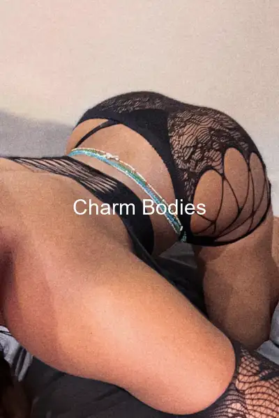 Kaia - Escorte Girl Paris