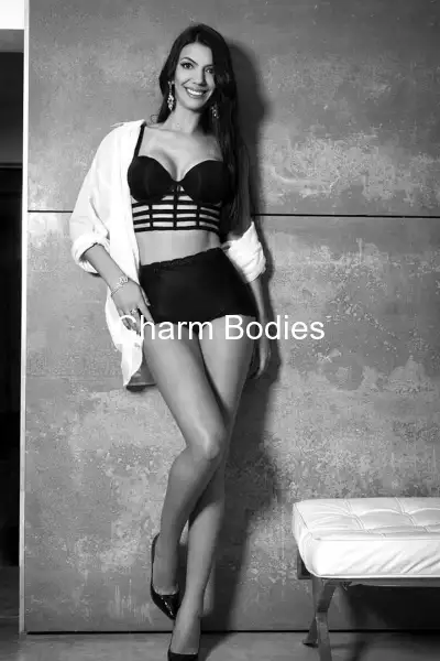 Lucia - Escorte Girl Nantes