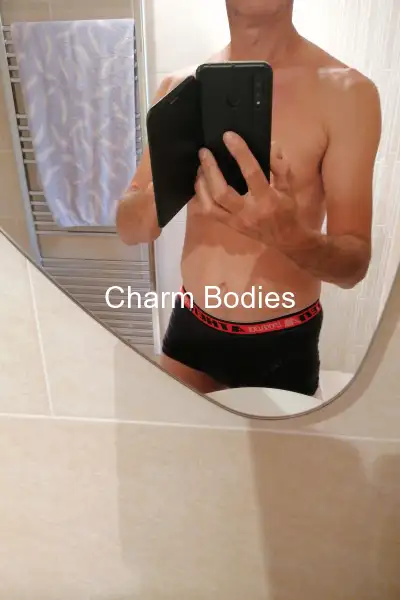 Justin 33 - Escort Male Bordeaux