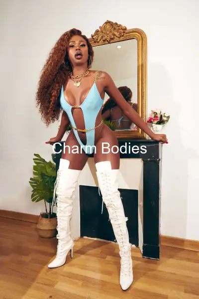 Trans Belle Black 22cm bien dur actif passif - 10