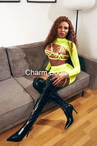 Trans Belle Black 22cm bien dur actif passif - 5