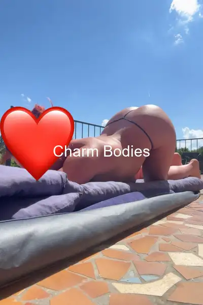 Akila - Escort Mädchen Saint Quentin