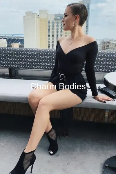 SOFIE DOMINATRICE DE LUXE - 6