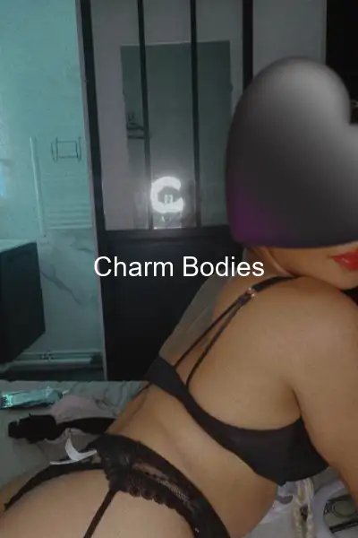 Les 3 grosses cochonnes - Escort Girl Rouen