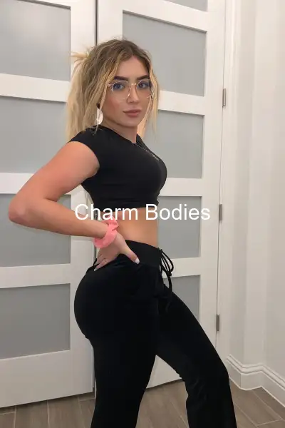 Ninelle - Escorte Girl Argenteuil