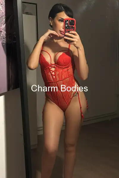 Sarahlust - Escort Girl Marseille