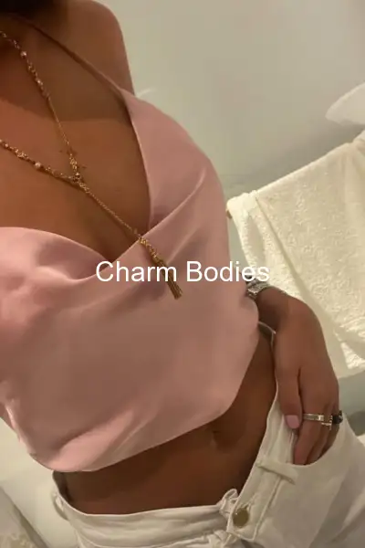 maevalibre - Escorte Girl Lens