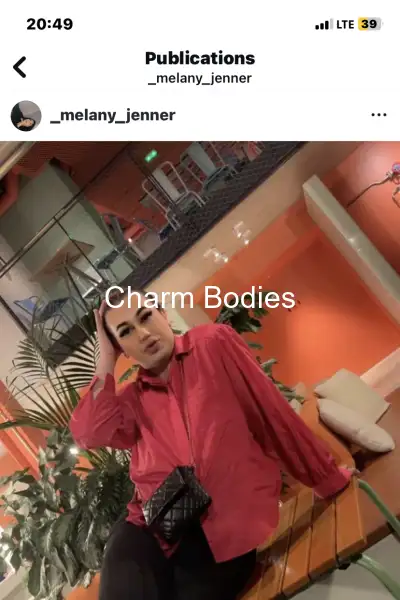 Melany JENNER ESCORTE - 3