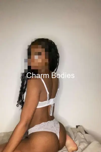 Shera douceur - Escorte Girl Valenciennes