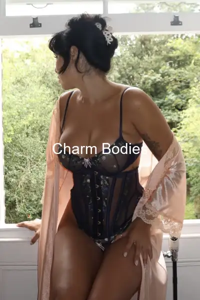 Lala - Escort Girl Lyon