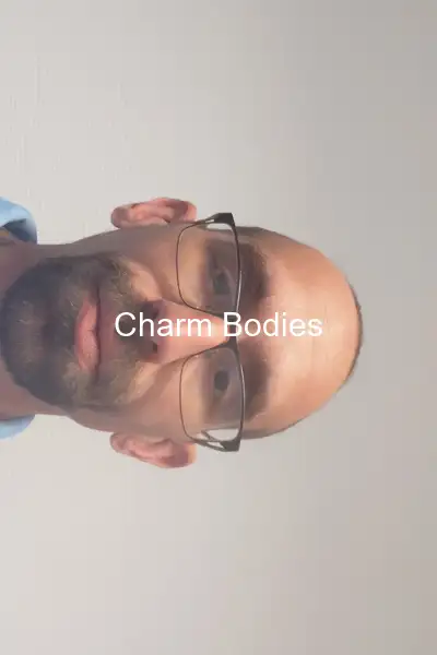 Homme 42 ans pour massge et accompagnement - 2