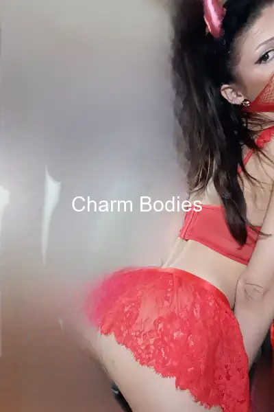 Lola - Escort Girl Montpellier