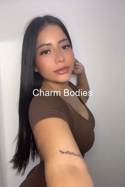 Chloe Colombie 75 - 11